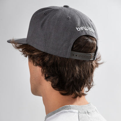 BONÉ BEWATT CINZA CLÁSSICO SNAPBACK